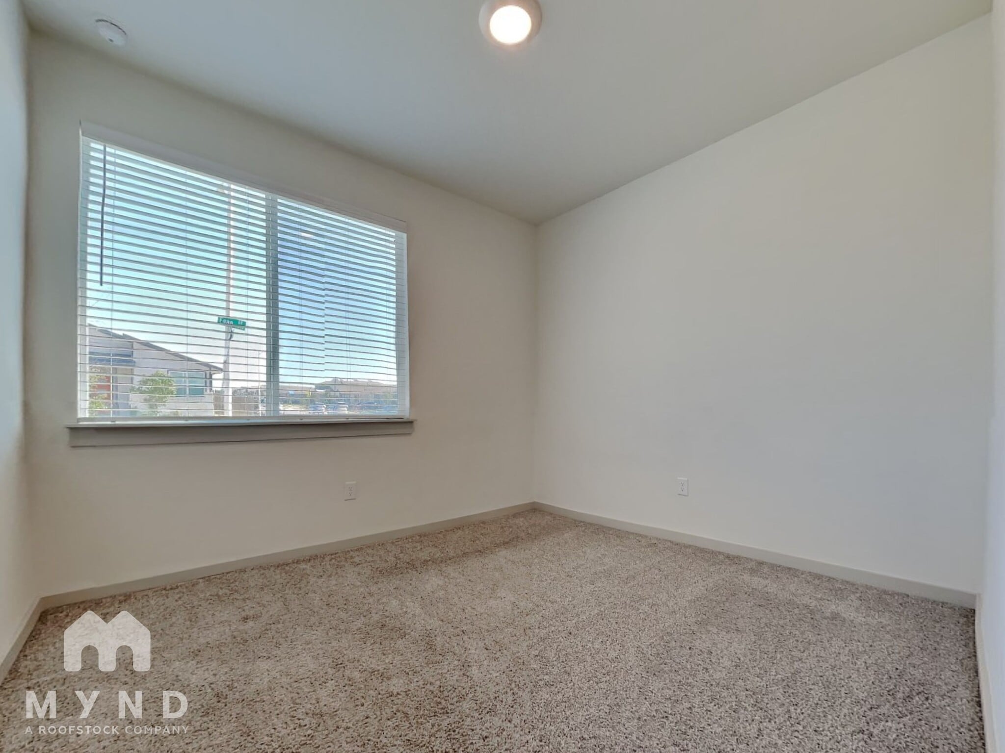 Building Photo - 3029 Egan Dr