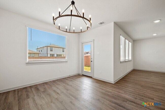 Building Photo - 412 Wilshire Rd