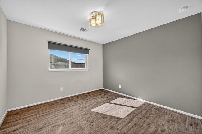 Building Photo - 14574 Empanada Dr