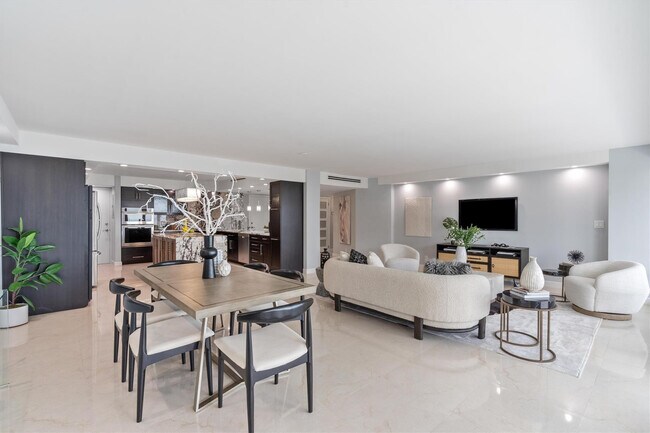 Building Photo - 4100 Galt Ocean Dr