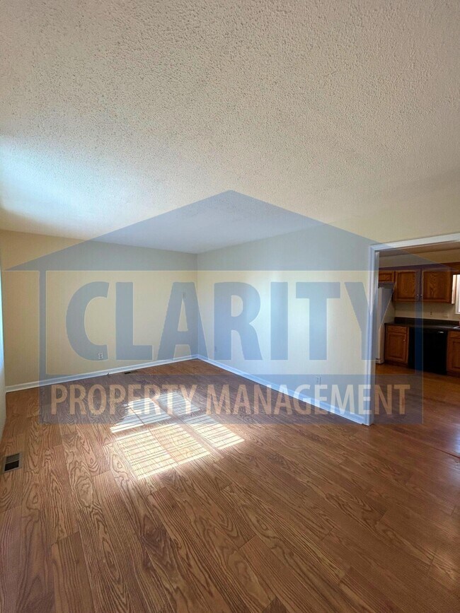 Building Photo - 286 Gardenia Ave NW