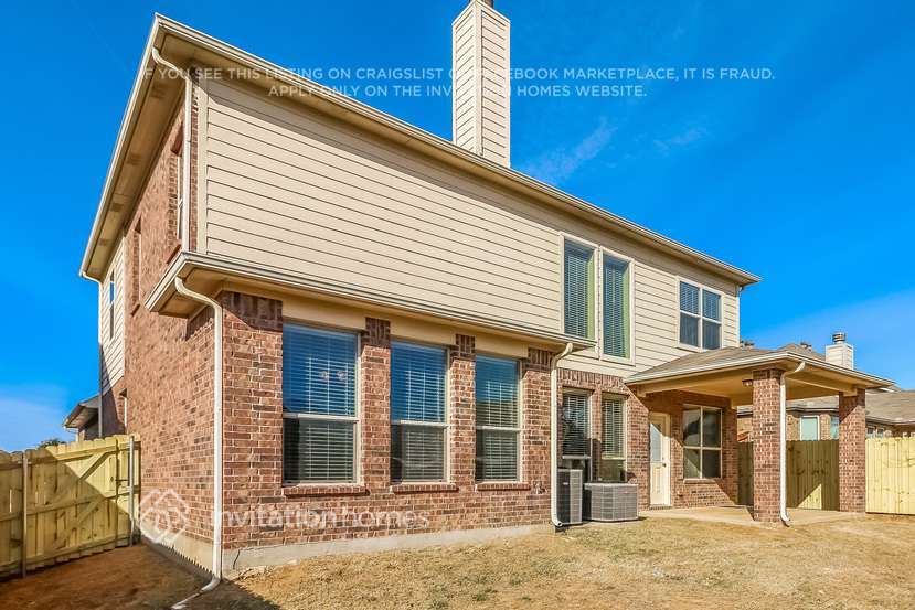 Building Photo - 2245 Whitney Dr