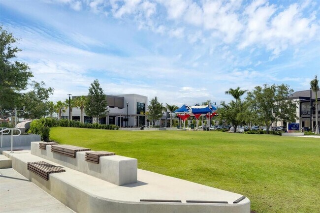 Building Photo - 11314 Pinot Dr