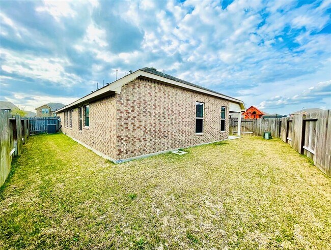 Building Photo - 17906 Sulgrave Dr