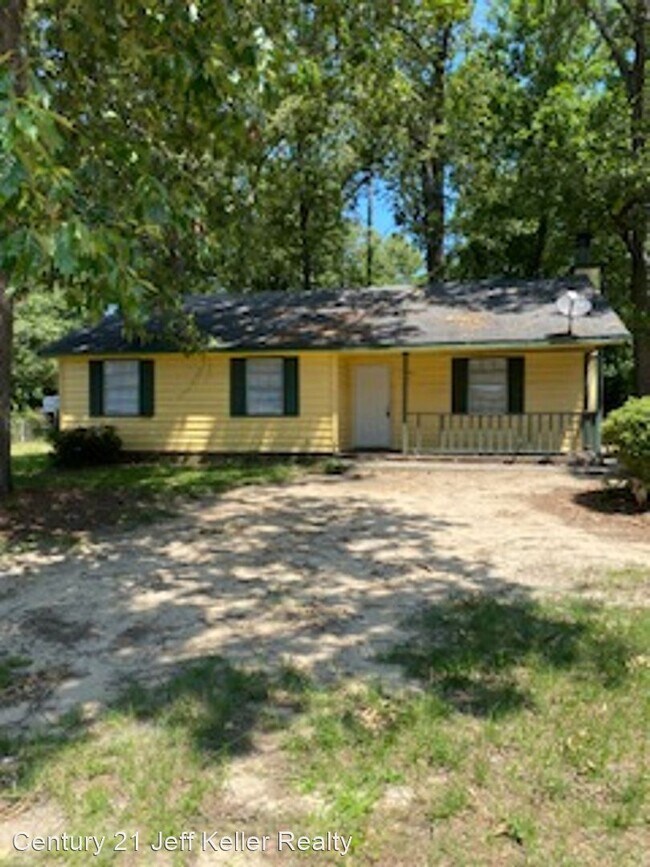 Primary Photo - 3 br, 2 bath House - 2355 Basswood Dr