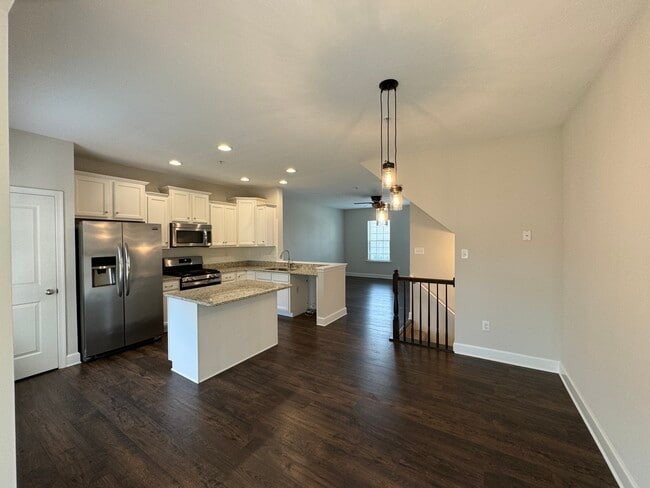 Building Photo - 130 Katelyn Dr