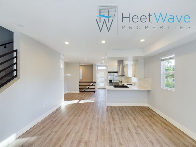 Building Photo - REZKO - E Street