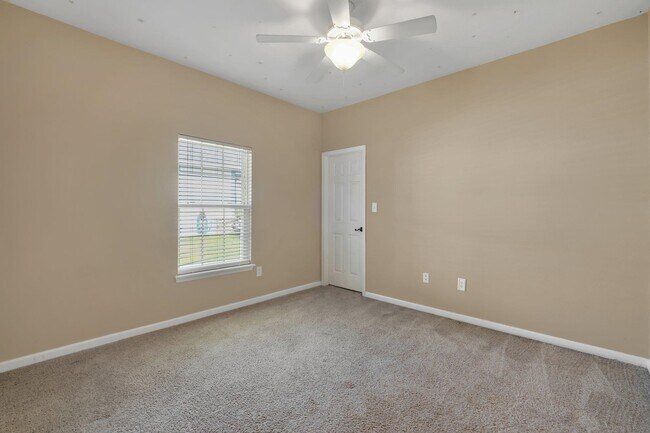 Building Photo - 2565 Ulysses Rd