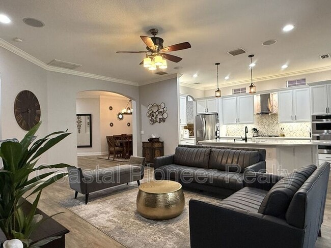 Building Photo - 14620 Chatsworth Manor Cir