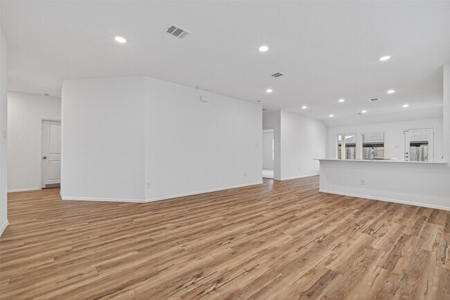 Building Photo - 3808 Moss Hl Rd