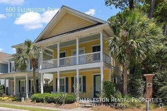 Building Photo - 600 Ellingson Pkwy