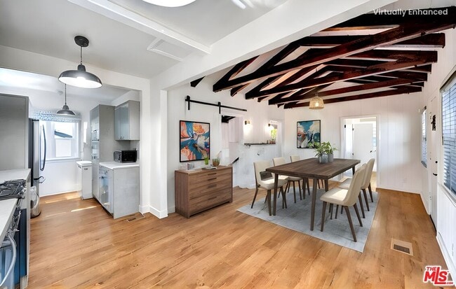 Building Photo - 10509 Wilsey Ave