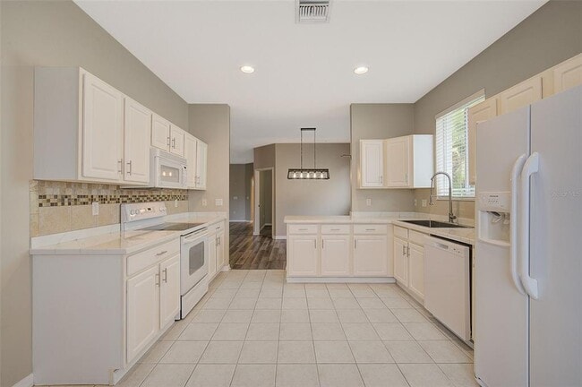 Building Photo - 8930 Founders Cir