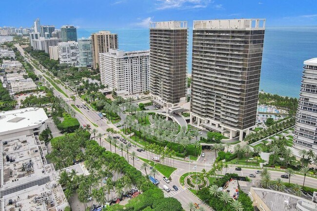 Building Photo - 9705 Collins Ave