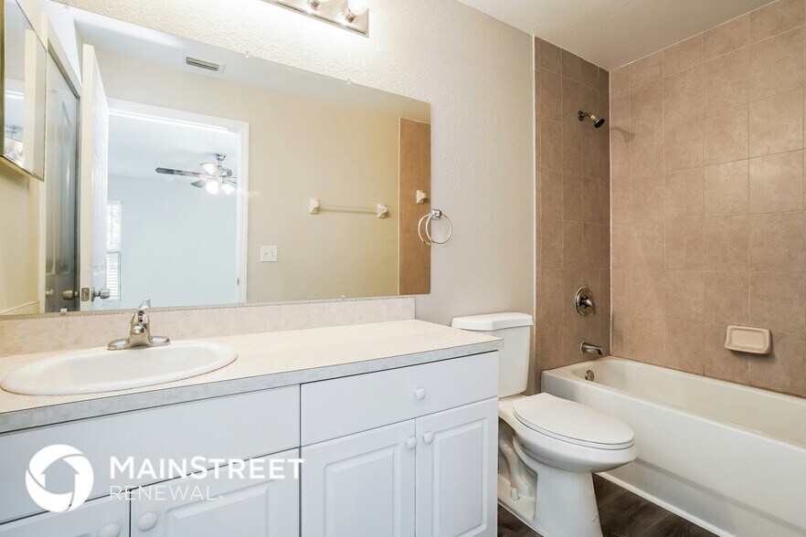 Building Photo - 3421 32nd St SW