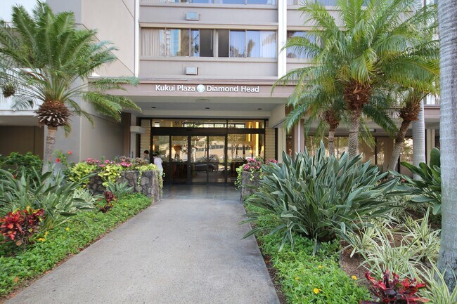 Primary Photo - Kukui Plaza - Diamond Head Tower - 1 bedro...