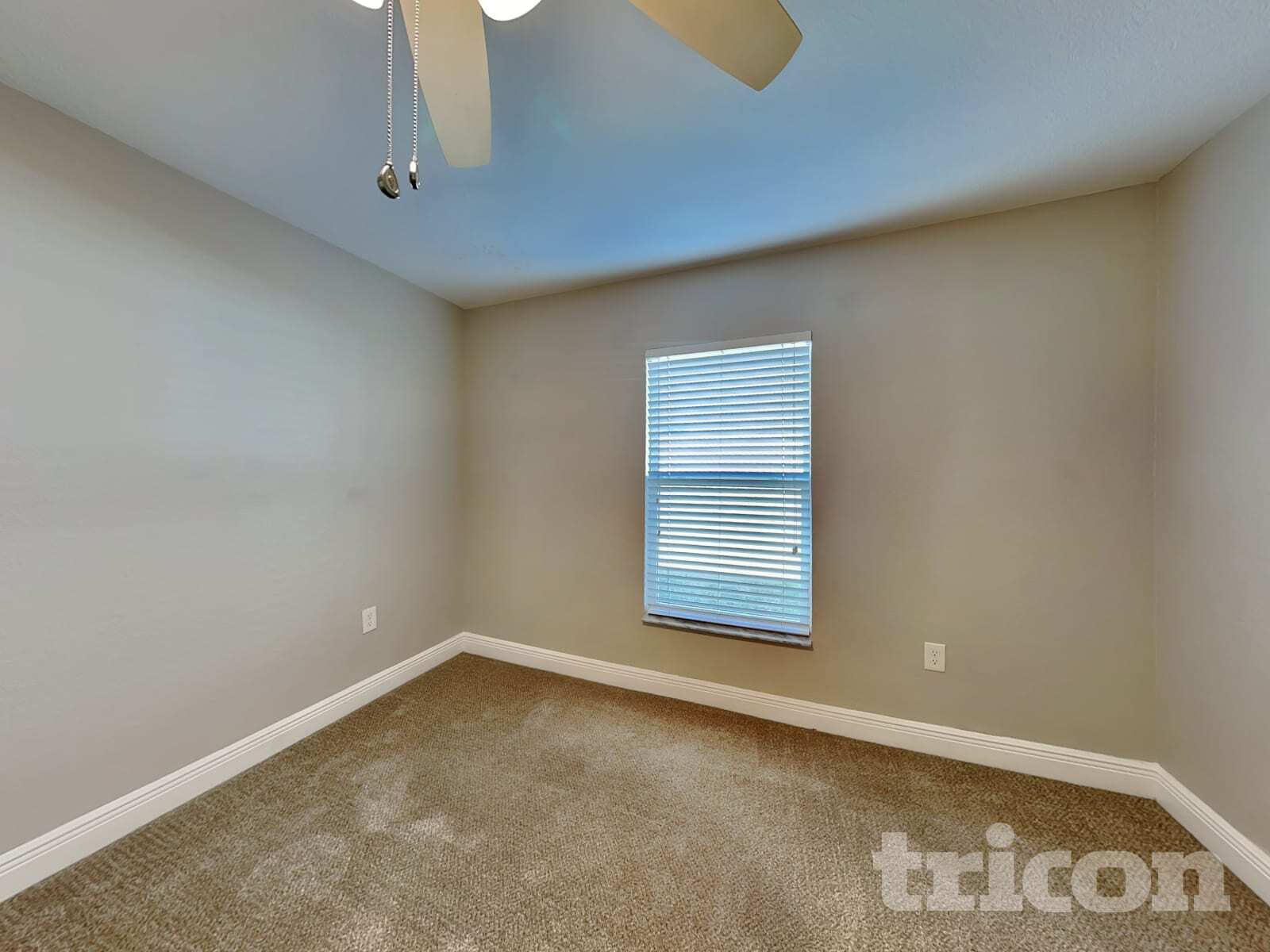 Building Photo - 1599 Lemon Ave