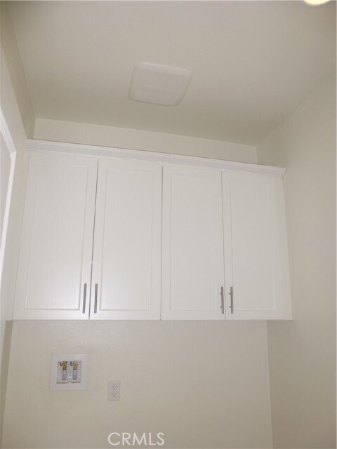 Building Photo - 50 Capricorn