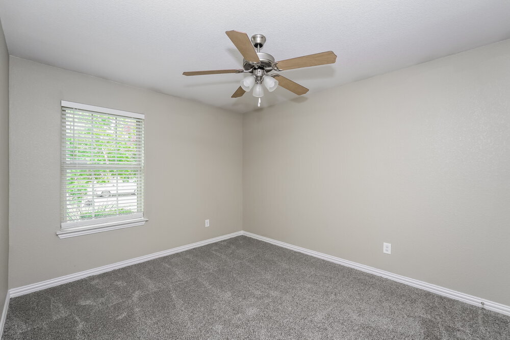 Building Photo - 7609 Rainbow Creek Dr