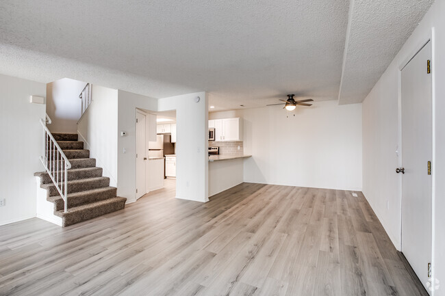 Interior Photo - Auburn Townhomes