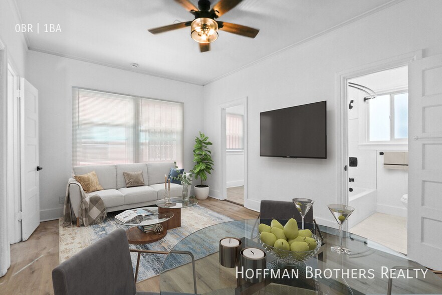 Building Photo - 1344 4th St