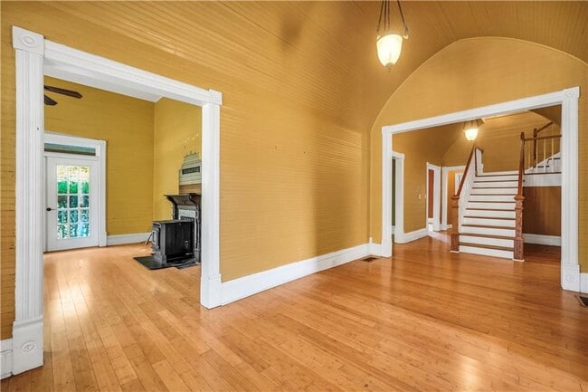 Building Photo - 265 Kudzu St