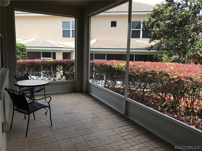 Building Photo - 1716 W Lago Lp