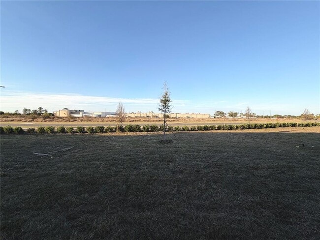 Building Photo - 3615 Hardman Dr