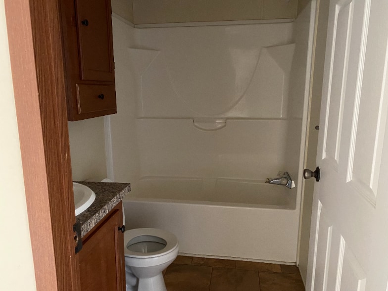 Building Photo - 1806 Davis