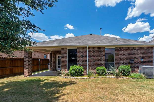 Building Photo - 2324 Spruce Springs Way