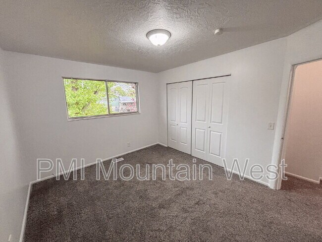 Building Photo - 4675 S 1300 E