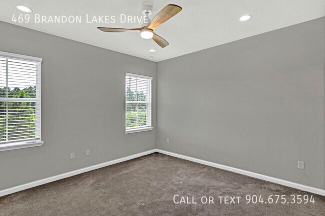 Building Photo - 469 Brandon Lks Dr