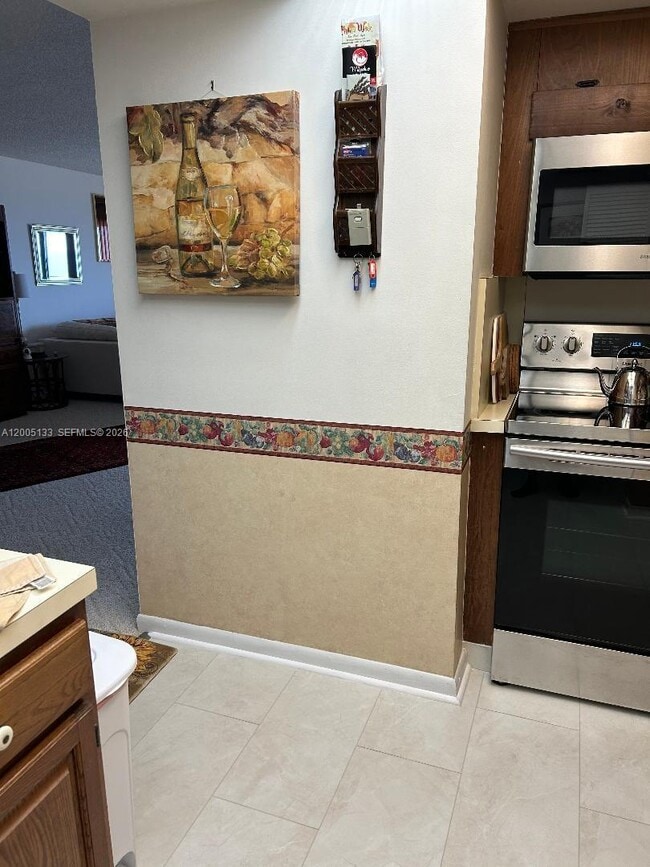 Building Photo - 1800 S Ocean Blvd