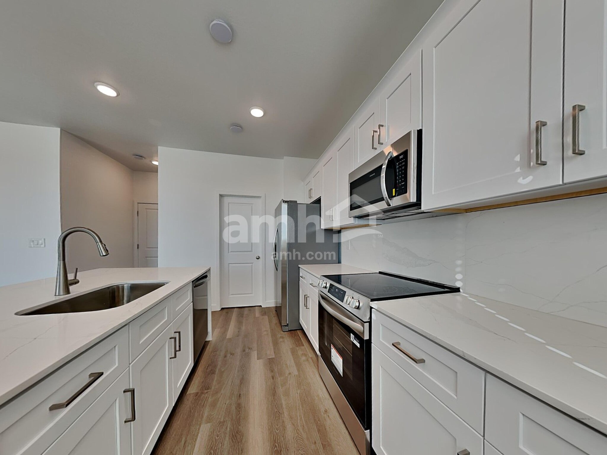 Building Photo - 4507 S 97th Dr