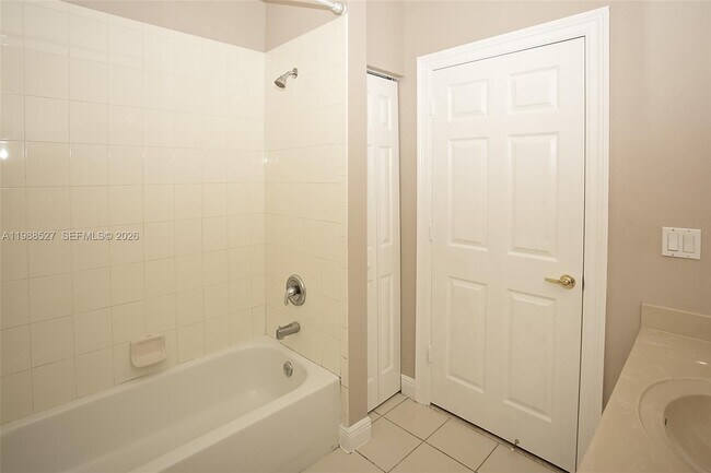 Building Photo - 2409 SW 99th Way