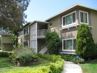 Primary Photo - 691 N Las Casas Ave