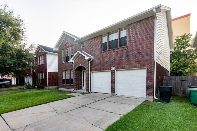Building Photo - 9350 Starfire Ln