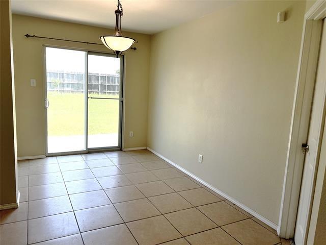 Building Photo - 8813 Chisholm Trail