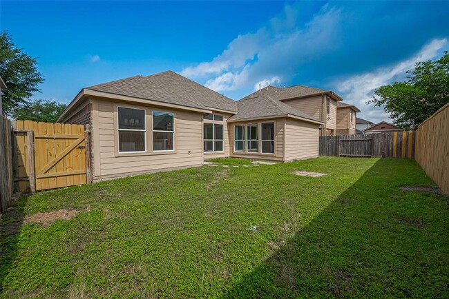 Building Photo - 4910 Wilderness Glen Ct