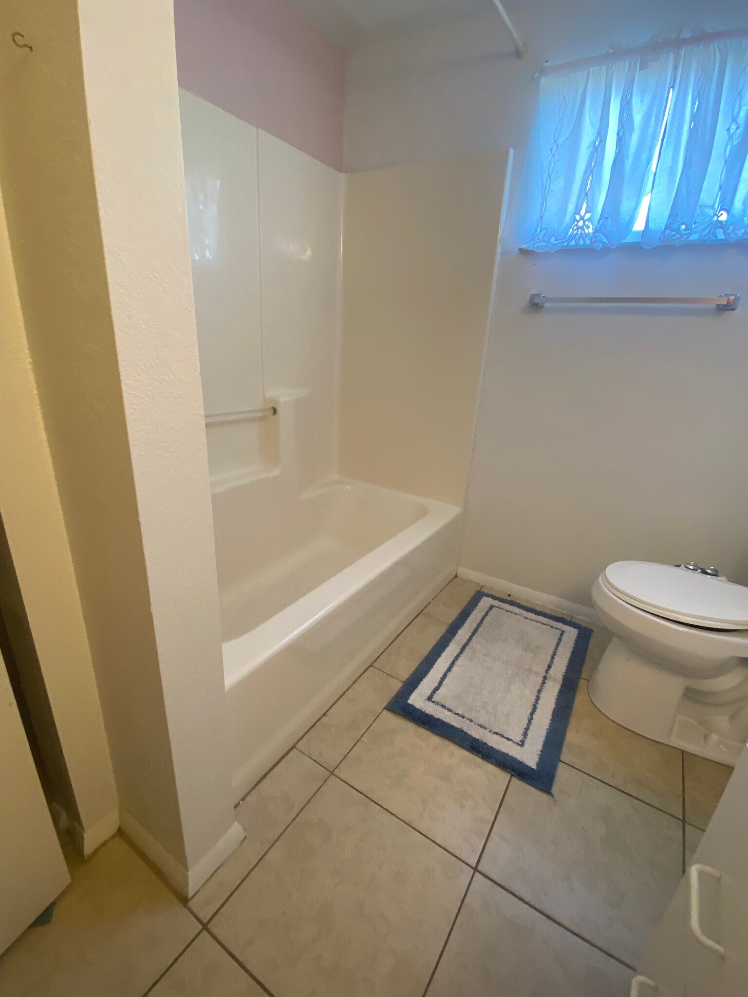 Building Photo - 8266 Trionfo Ave