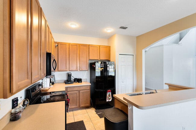 Building Photo - 2838 Sweetspire Cir