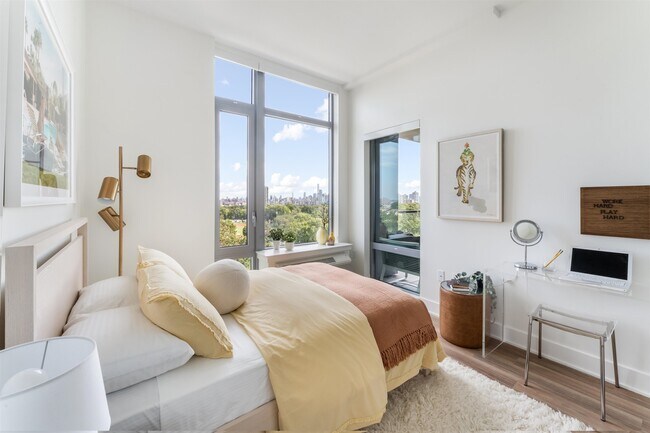 Building Photo - 8601 Bergenline Ave