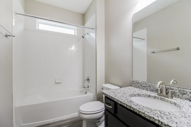 Building Photo - 33709 Ivy Parke Pl