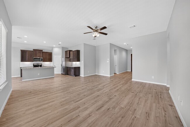 Building Photo - 18222 Humber River Ln