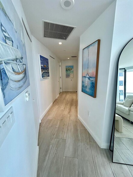 Building Photo - 55 SW 9th St