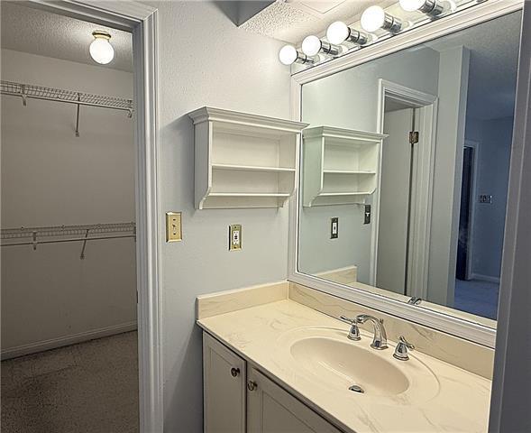 Building Photo - 318 Cedarwood Dr