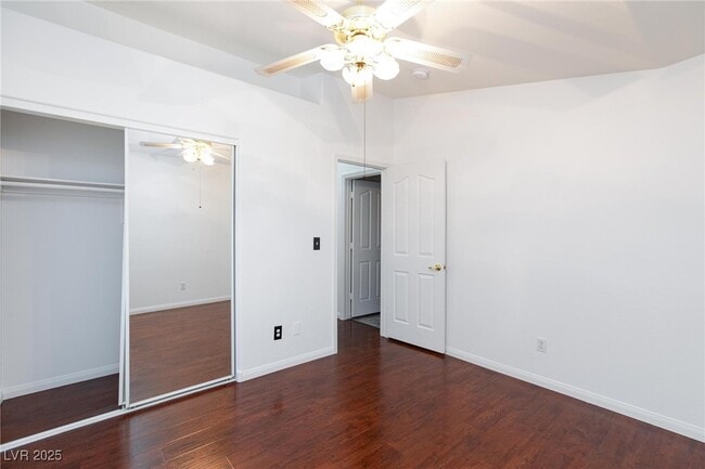 Building Photo - 10022 Catalina Canyon Ave