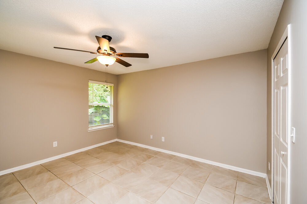 Building Photo - 8618 Wyndhurst Dr
