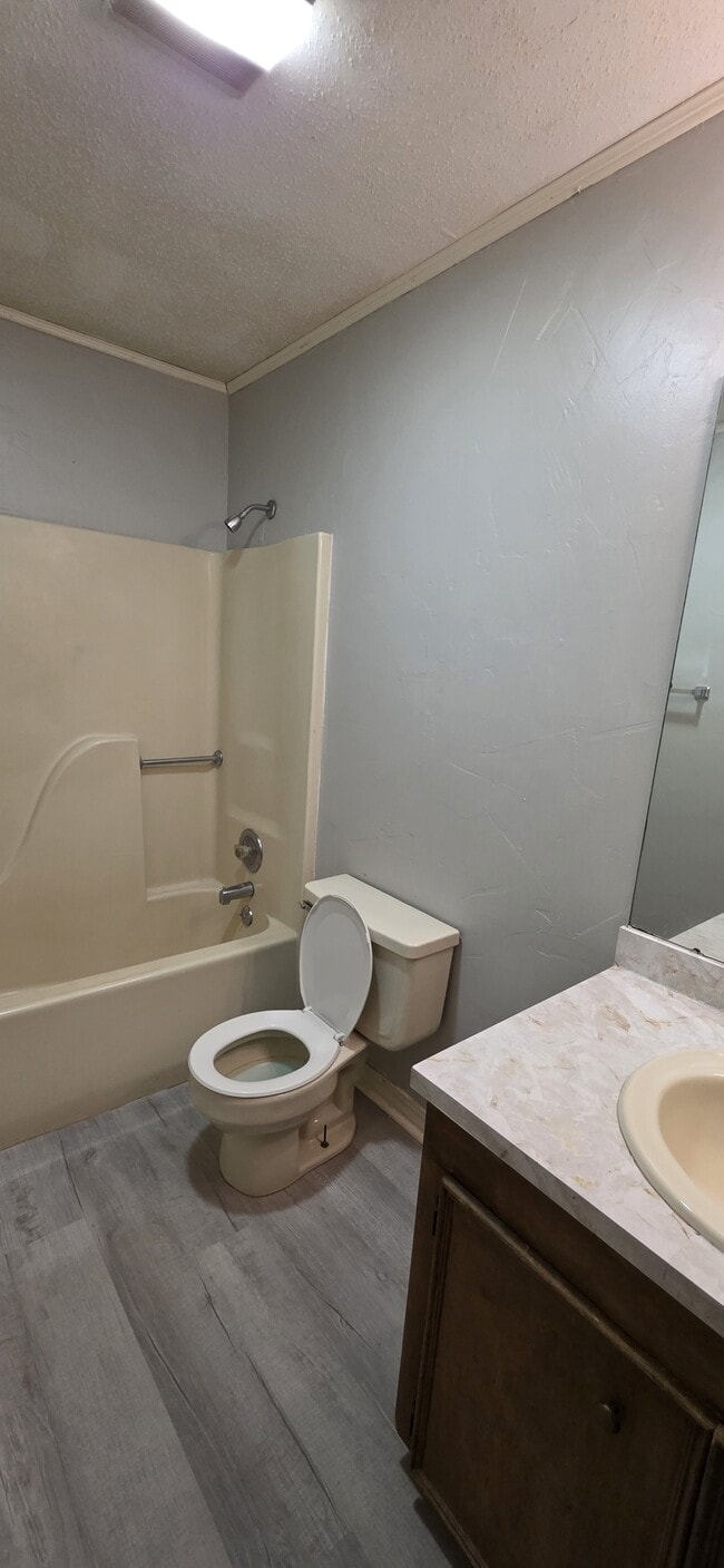 Building Photo - 2508 Melody Ln