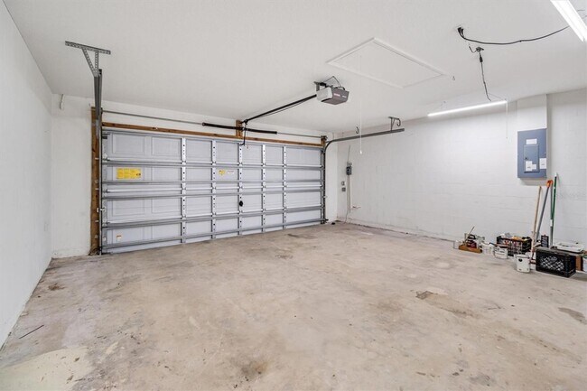 Building Photo - 41 Felwood Ln